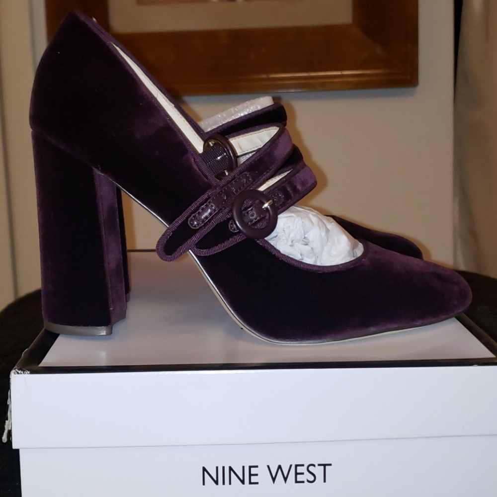 Nine West Dabney MaryJane Pumps in Dark Purple